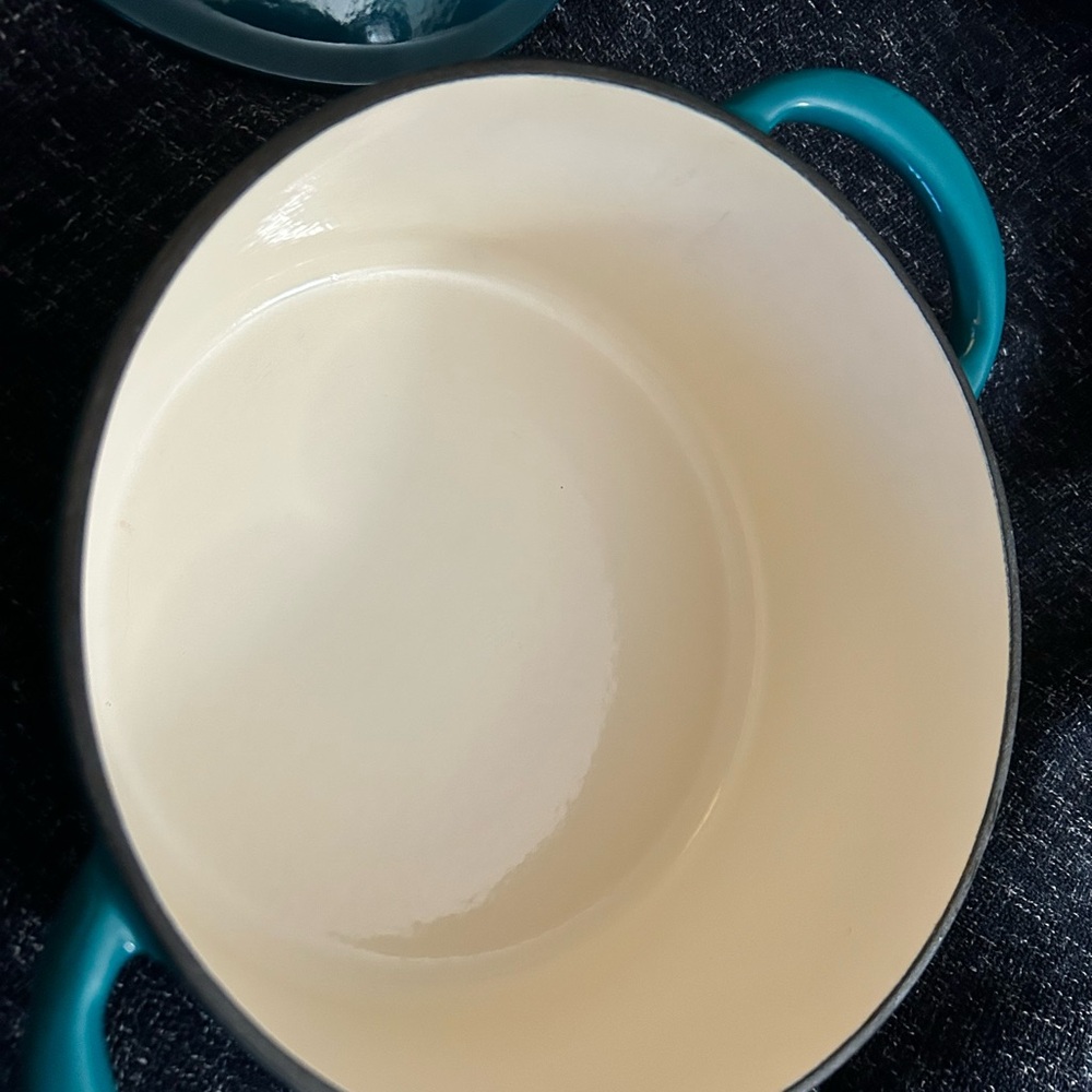 Tramontina 4 Qt Enameled Cast Iron Dutch Oven Teal Blue - Picture 3 of 6